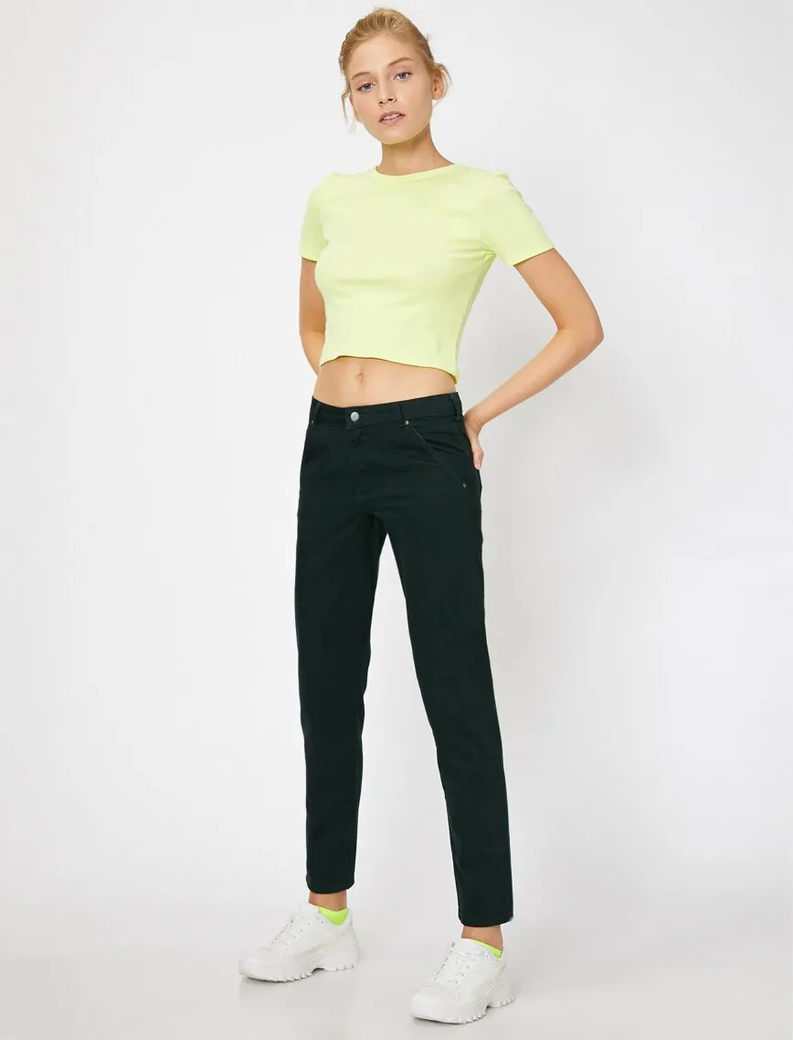 16345 Green Casual Trousers