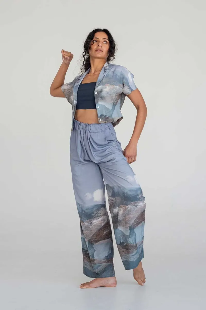 Elongate Elastic Pants - Mountain Print