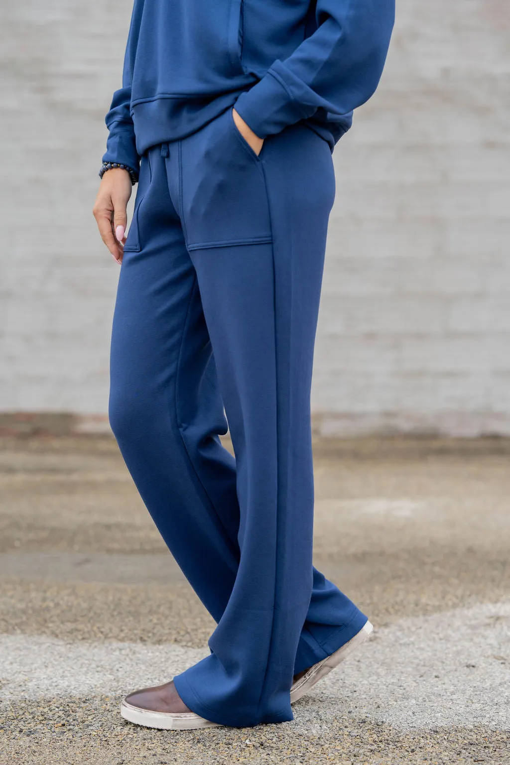 Everyday Relaxed Drawstring Pants