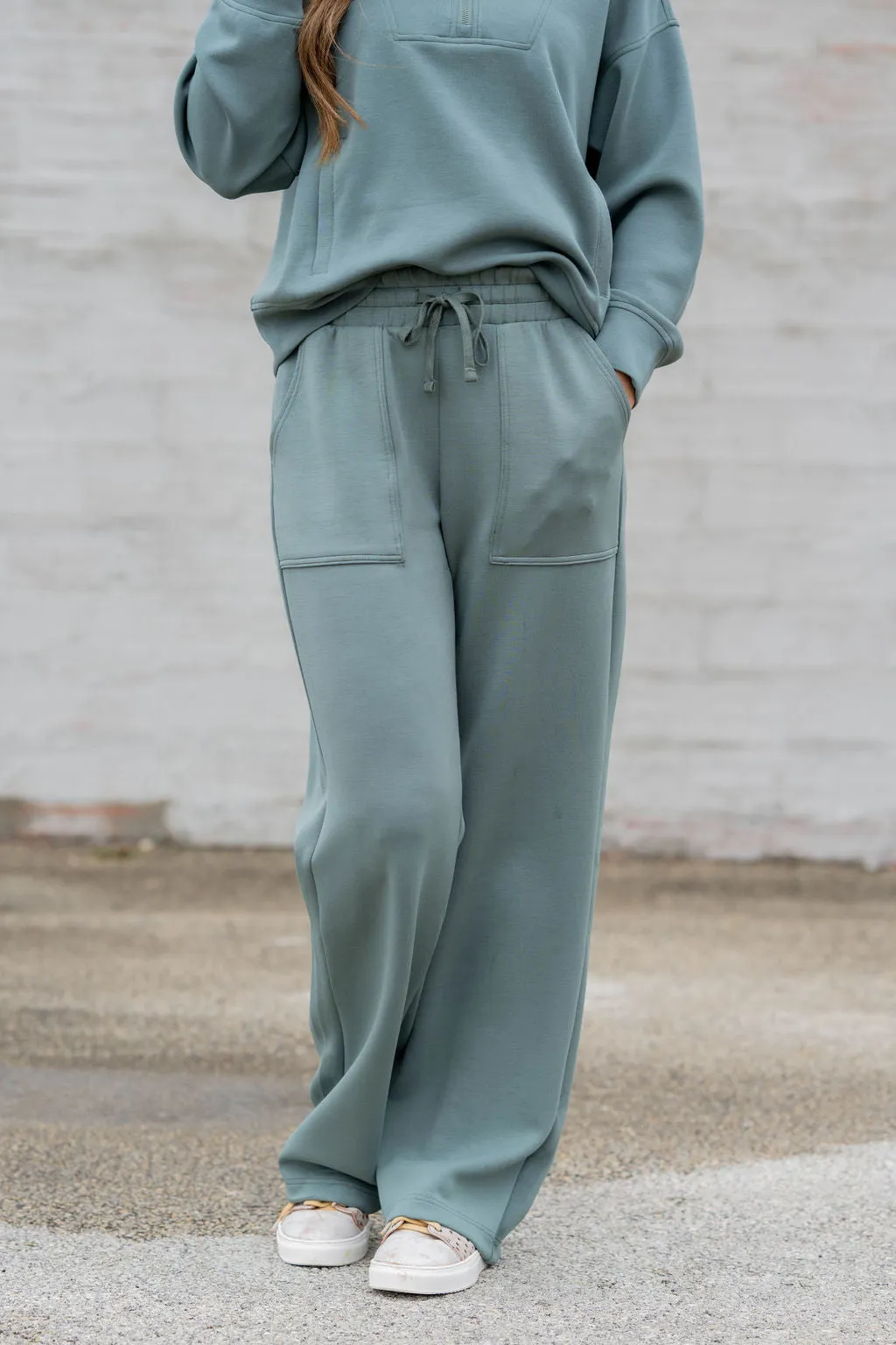 Everyday Relaxed Drawstring Pants