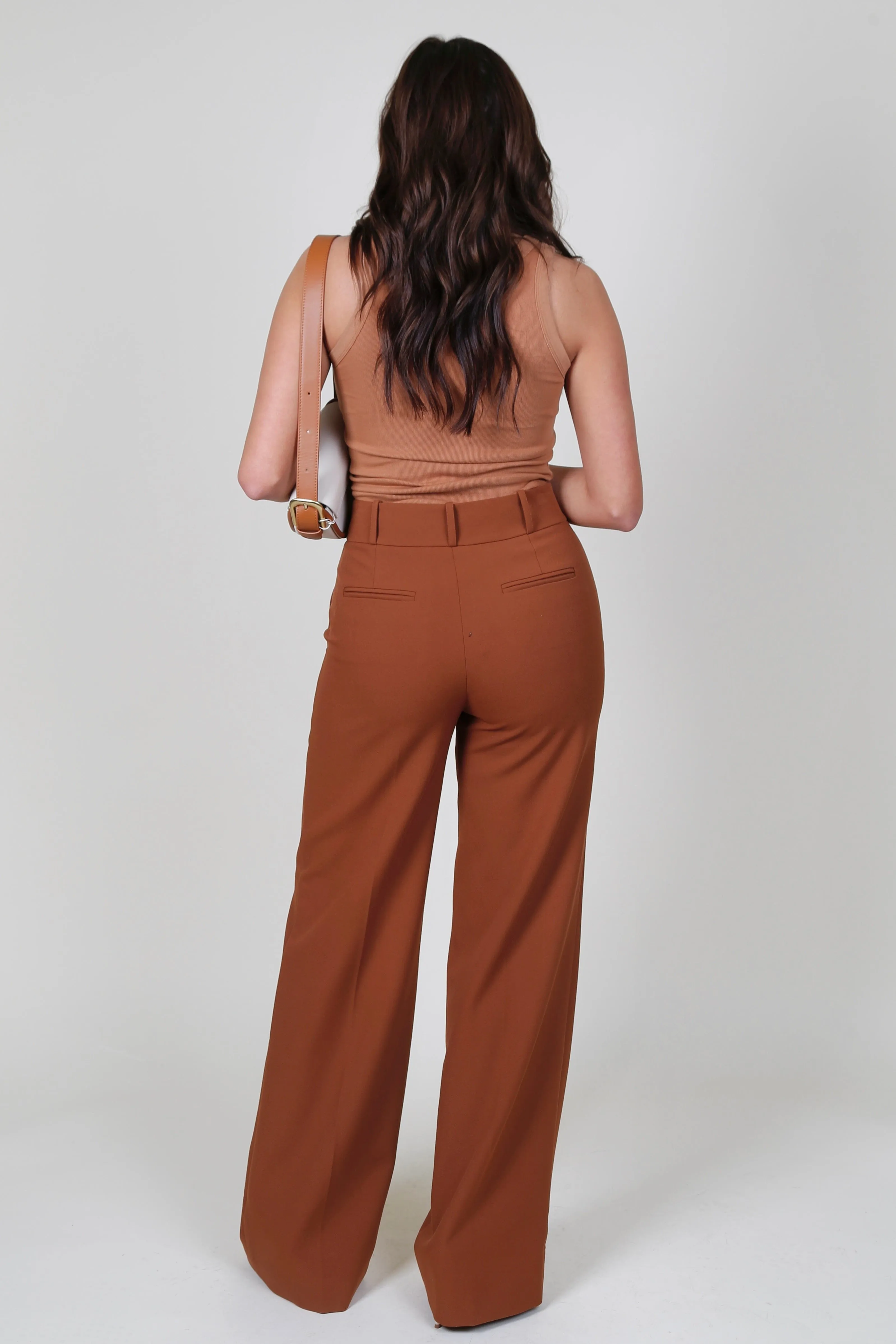 FRAME | The Relaxed Trouser - Tawny