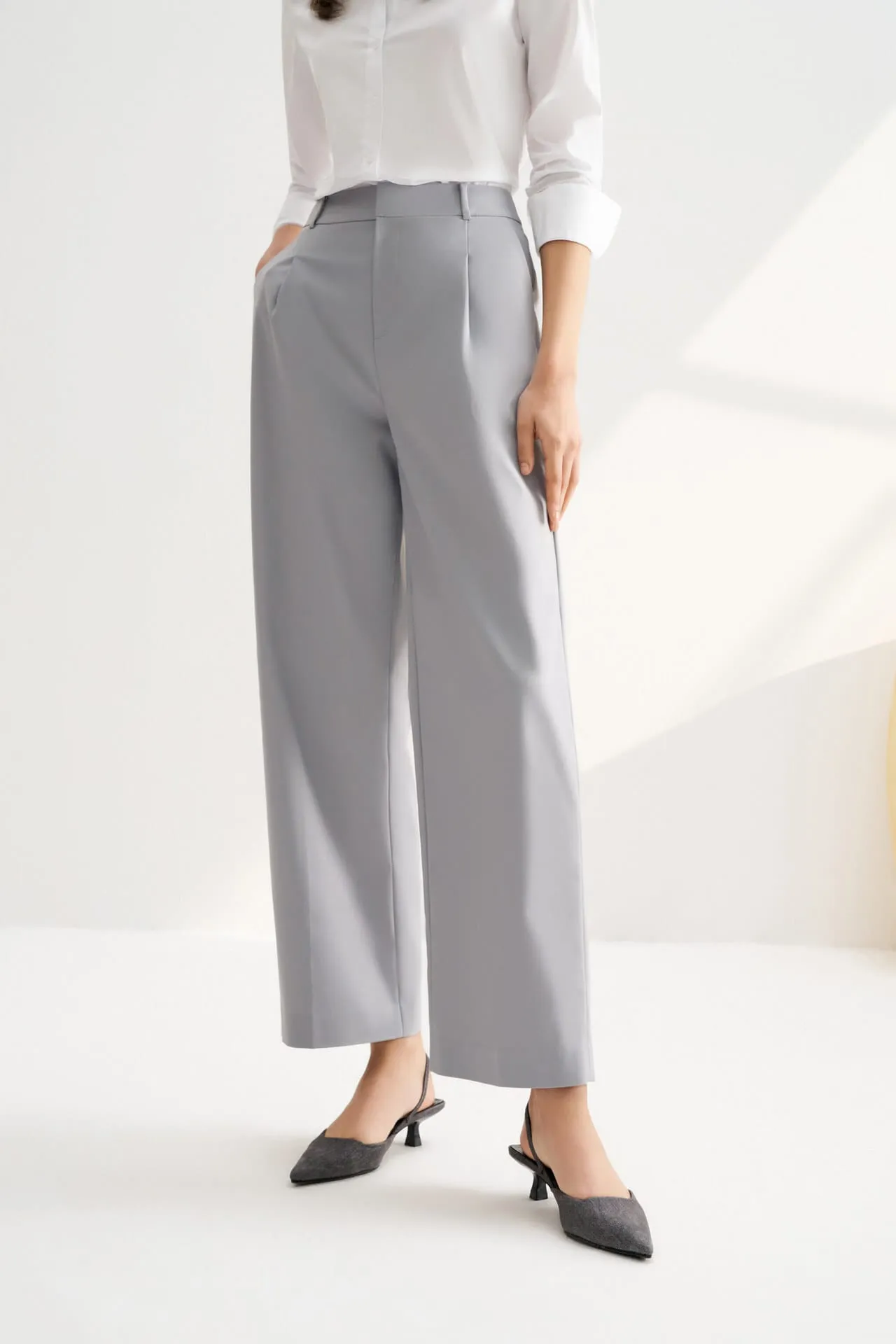 Relaxed Straight Leg Suit Pants