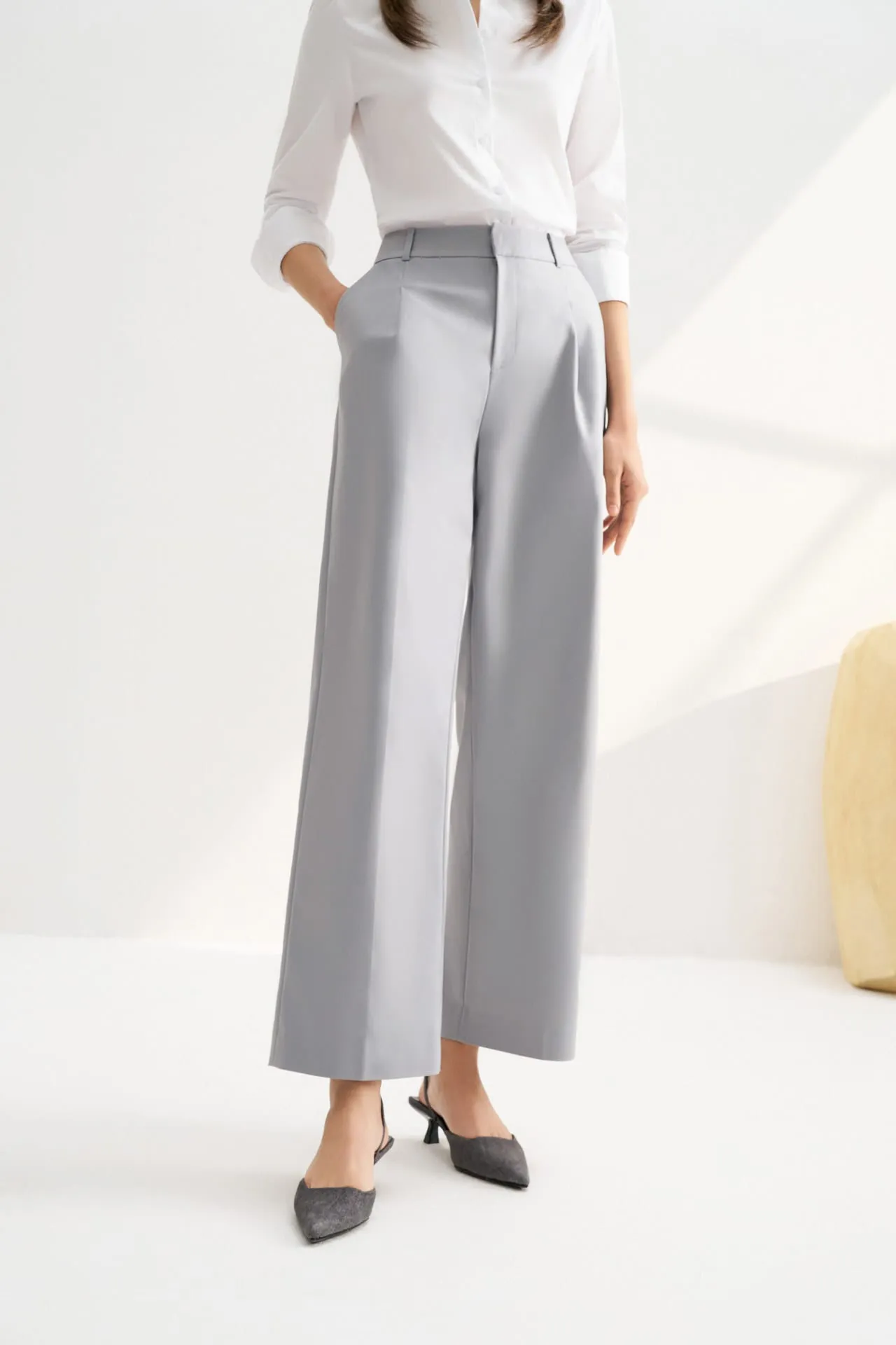 Relaxed Straight Leg Suit Pants