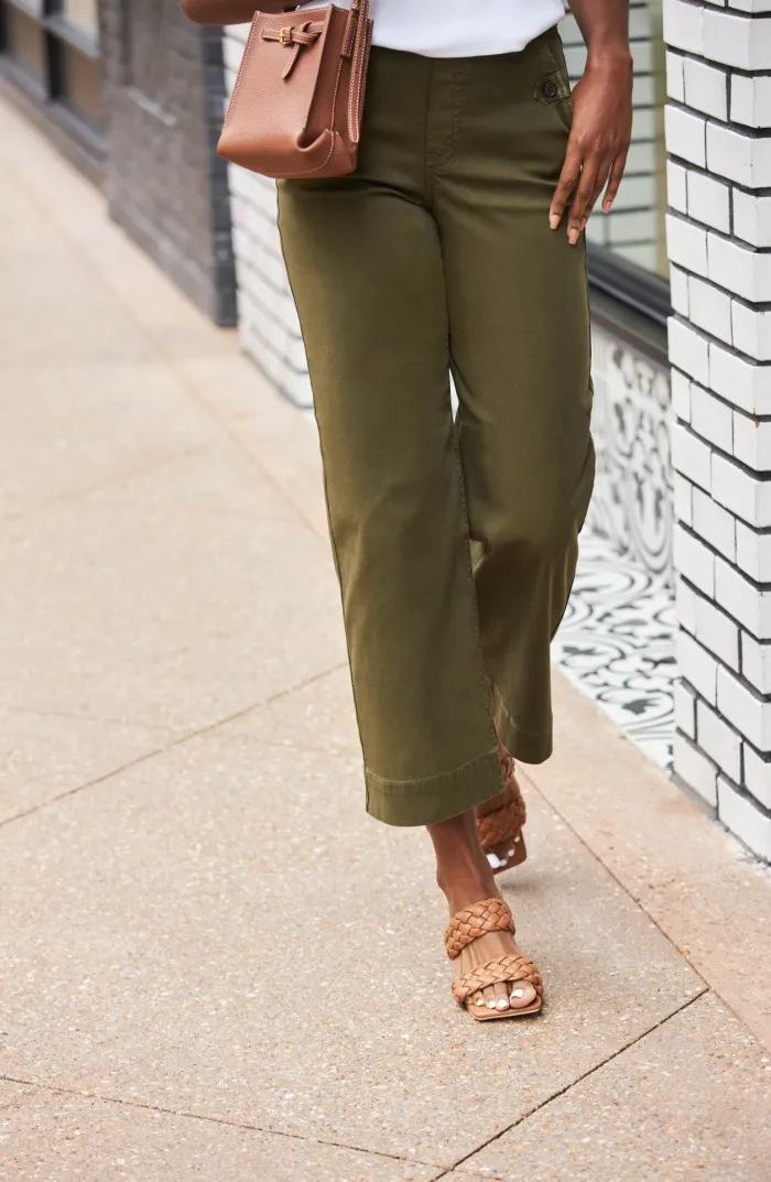 Spanx Stretch Twill Cropped wide Leg Pant | Darkened Olive, Bright White